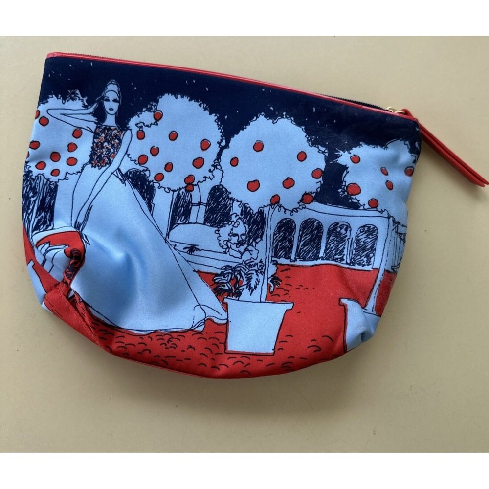 Estee Lauder Make Up Bag Woman Lion Apple Trees Blue Red #10387 9 in X 7 In